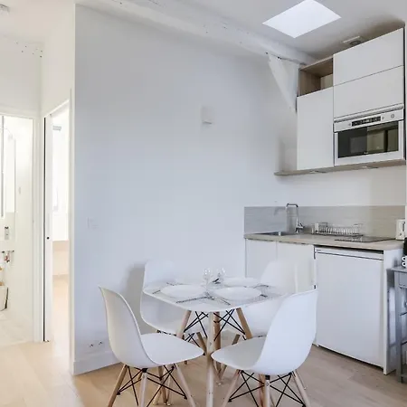 Appartement Notre-Dame De Paris Flat By Guestready