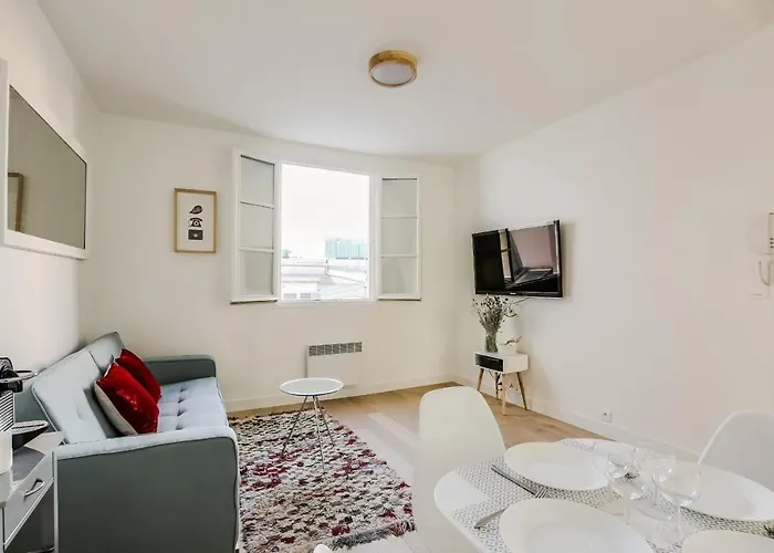 Notre-Dame De Paris Flat By Guestready * Parijs